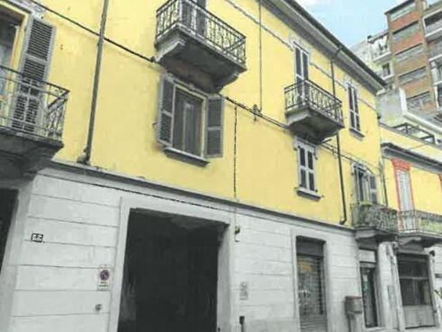 Via Raffaele Lumelli 17 quadrilocale 158mq