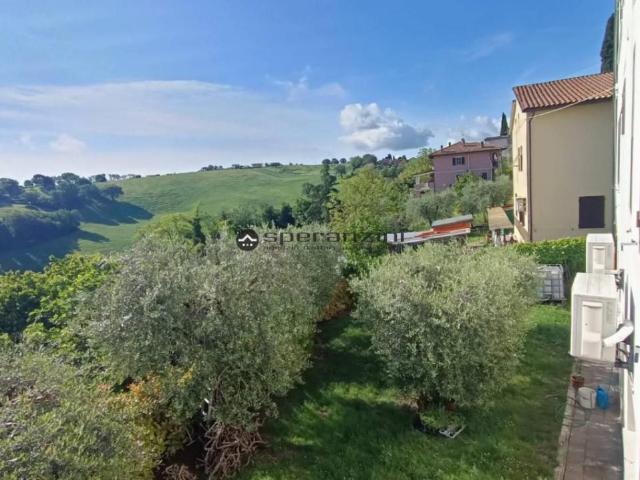via Raffaello quadrilocale 153mq