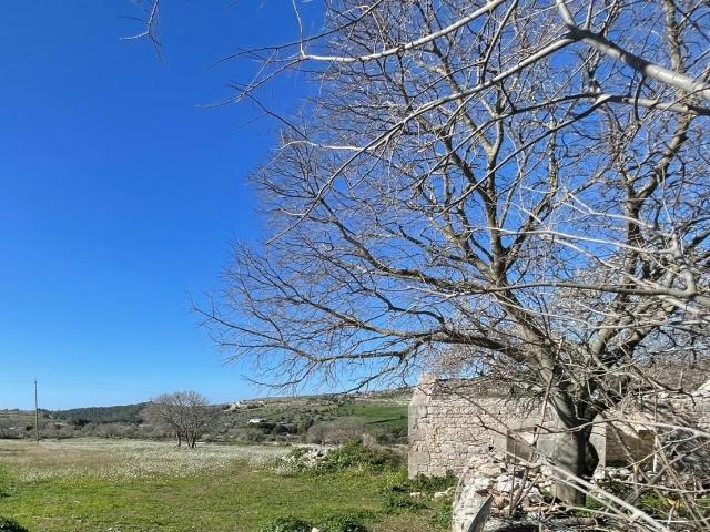 Via Rag Orazio Giorgio Pluchino 538 bilocale 60mq