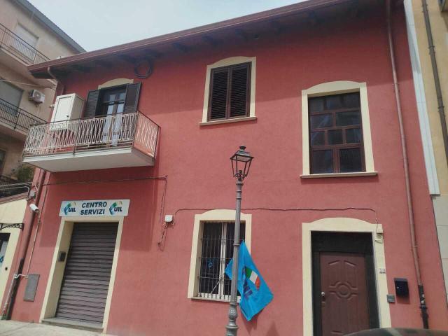 Via Re di Puglia 13 quadrilocale 100mq