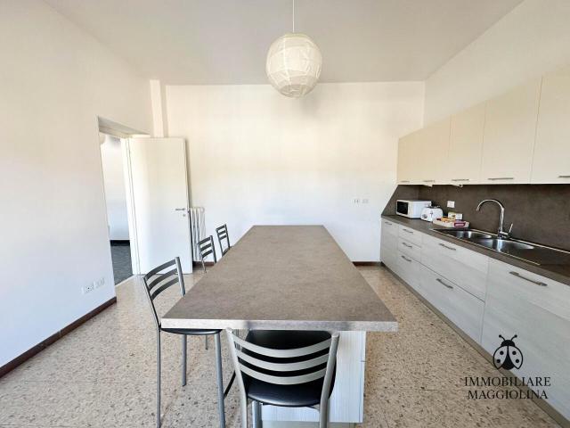 Via Redipuglia 45 5 vani 120mq