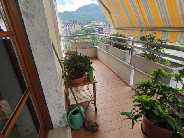 Via Resistenza 5 vani 130mq
