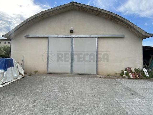 Via Riviera Berica 45 281mq