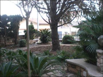Via Risorgimento 67 7 vani 500mq