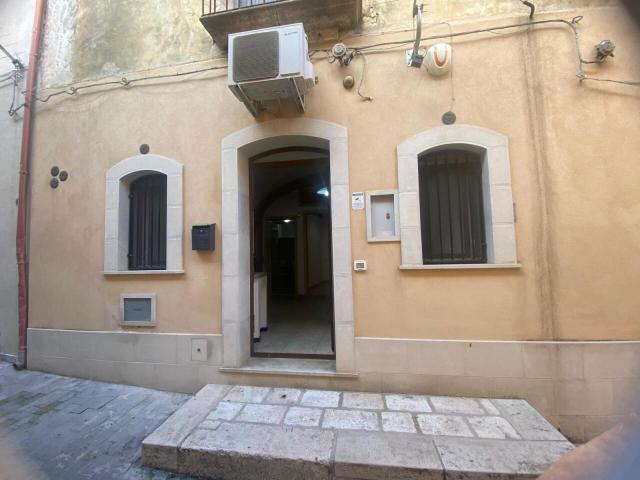 via ruffino 70 monolocale 45mq