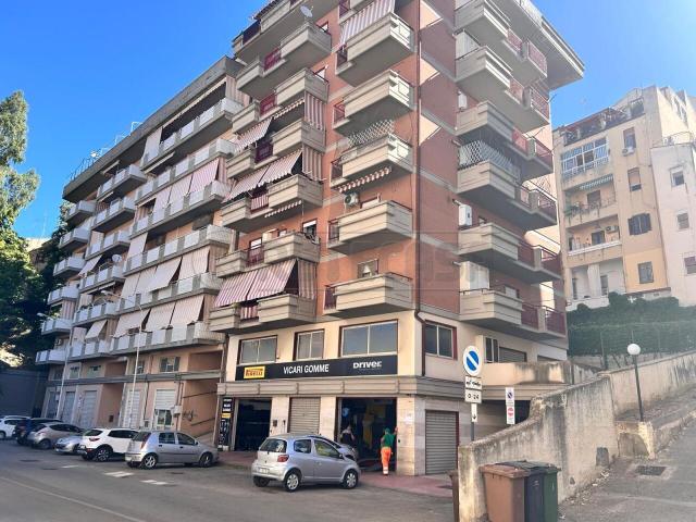 via Ruggero Settimo 37 trilocale 95mq