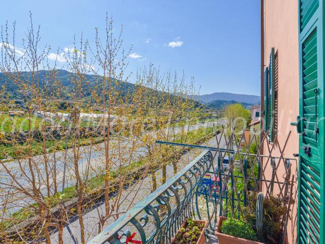 Via Torcello 28 quadrilocale 74mq