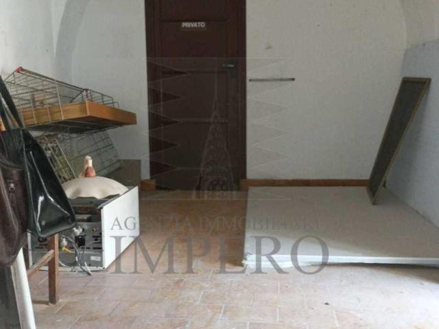 Via Torri Superiore 5 5 vani 90mq
