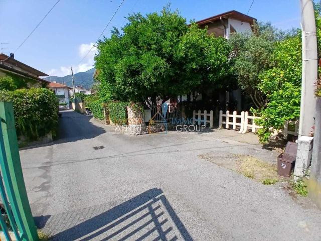 Via Tinelli 55 trilocale 76mq