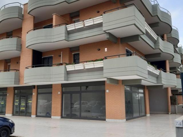Via Tricerro 74 monolocale 80mq