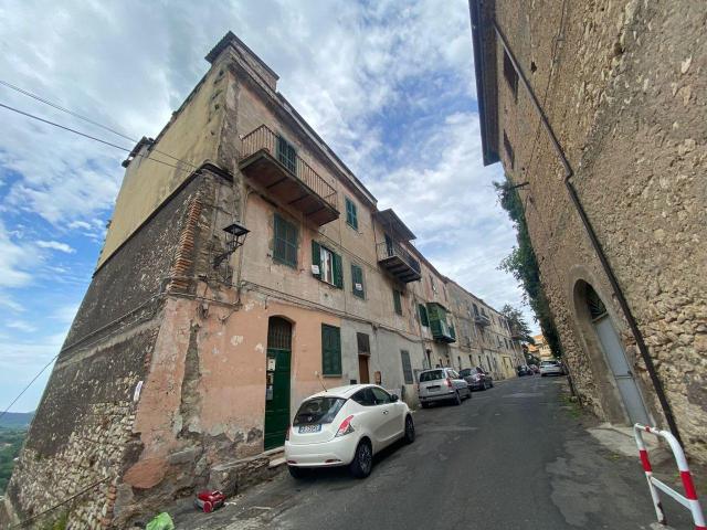 Via Trieste 56 trilocale 58mq