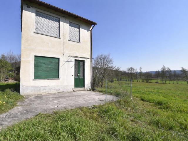 Via Trieste 20 5 vani 90mq