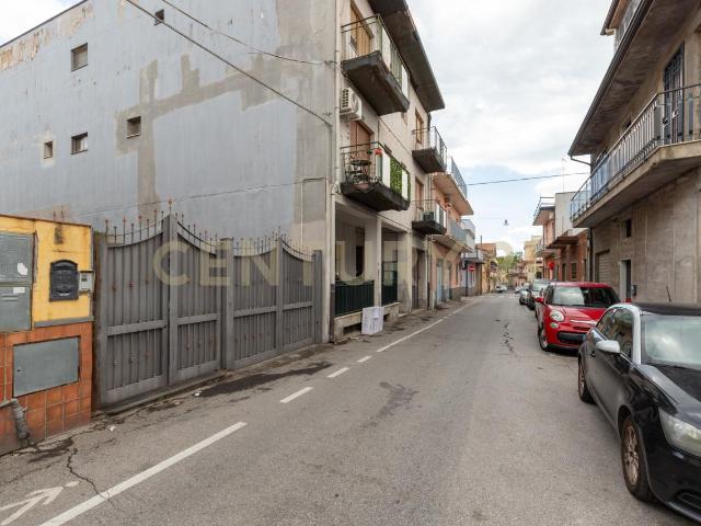 Via Ulivi 89 quadrilocale 170mq