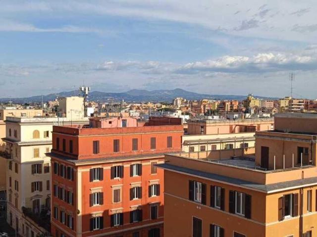 Via Voghera bilocale 55mq