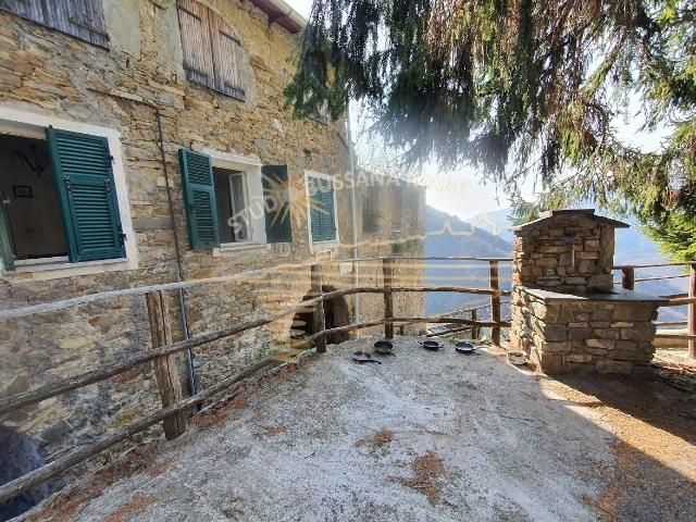 Via Verrandi 6 quadrilocale 70mq