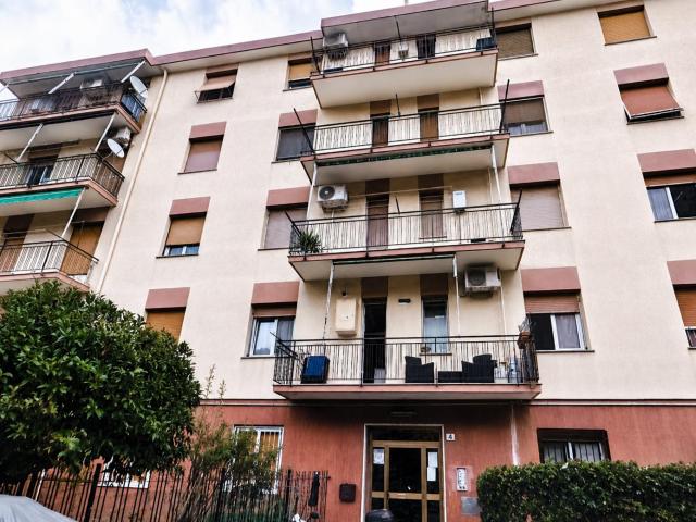Via Villini Ambrogio Negrone 18/17 quadrilocale 77mq