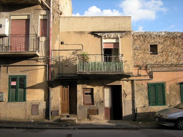 via xiboli 73 quadrilocale 100mq
