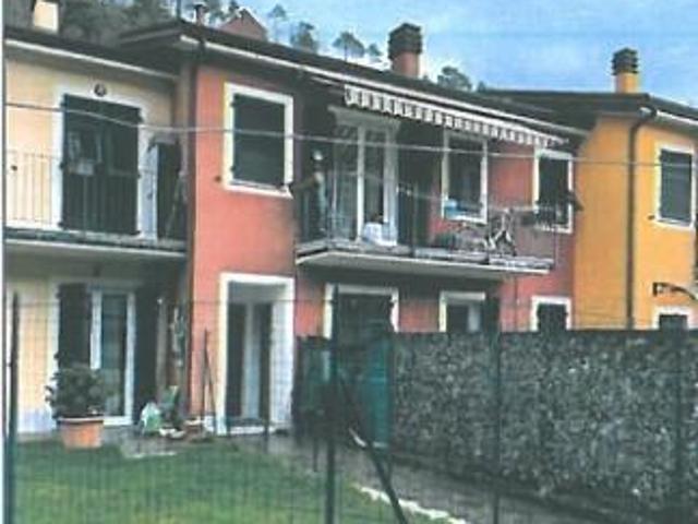 Via XV Febbraio 10 quadrilocale 72mq