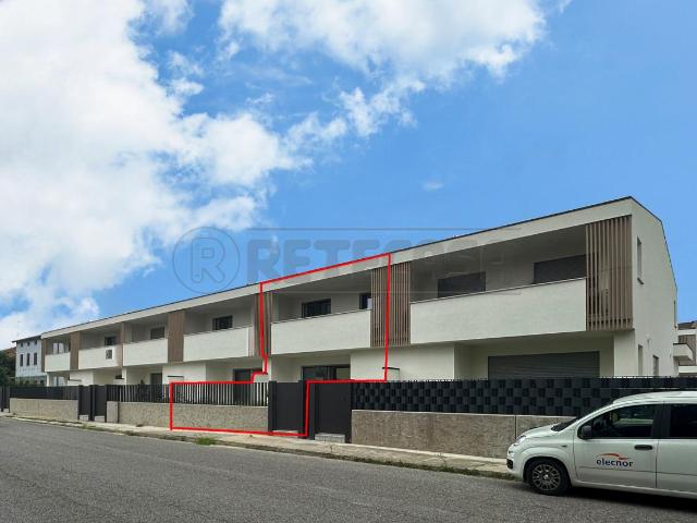 VIA XXV APRILE 18/A 9 vani 181mq