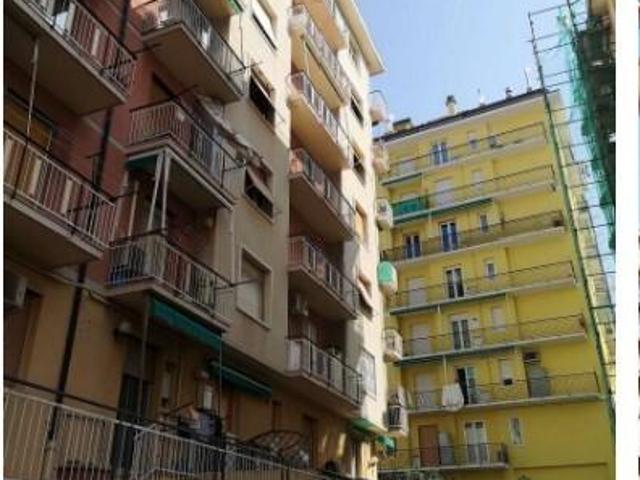 Via Zuccarello 85 7 vani 114mq