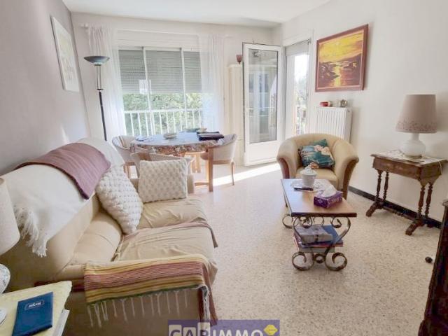 VIAGER OCCUPE, 2 TETES, APPARTEMENT T3, PARKING, CAVE, 83100 TOULON