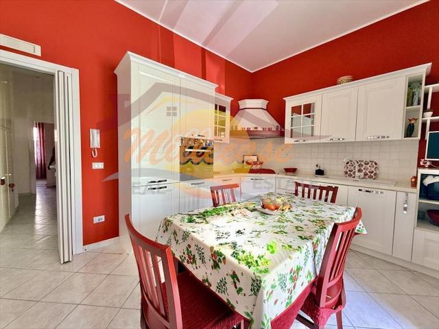 Viale Tica 76 quadrilocale 110mq