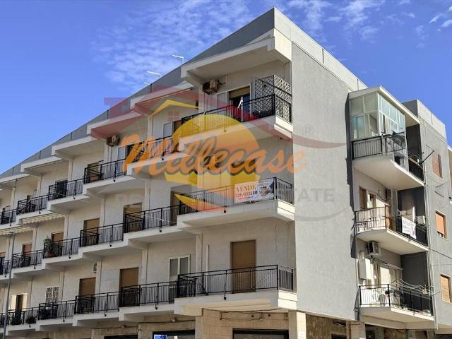 VIALE TUNISI 3 5 vani 160mq