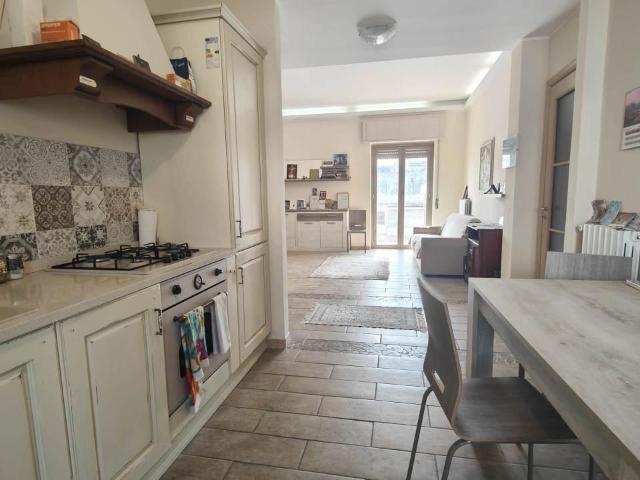 VIALE TUNISI 56 trilocale 90mq