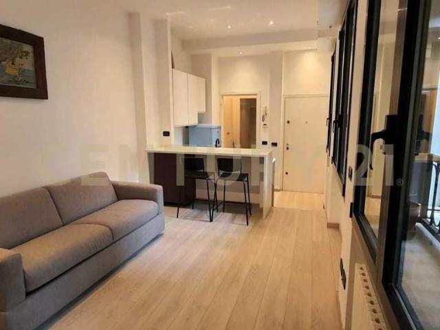 Viale Umbria 54 trilocale 60mq