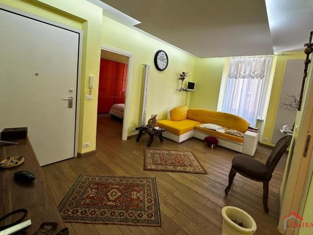 VIALE VILLINI ROLLINO 60 6 vani 0mq