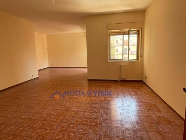 Viale Zecchino 5 vani 160mq