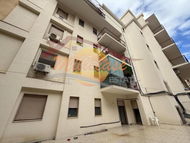 VIALE ZECCHINO 77 7 vani 175mq