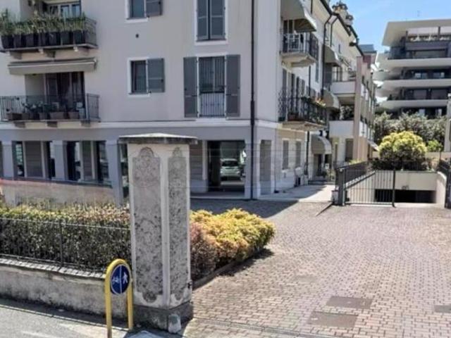Viale Alcide De Gasperi 25 30mq