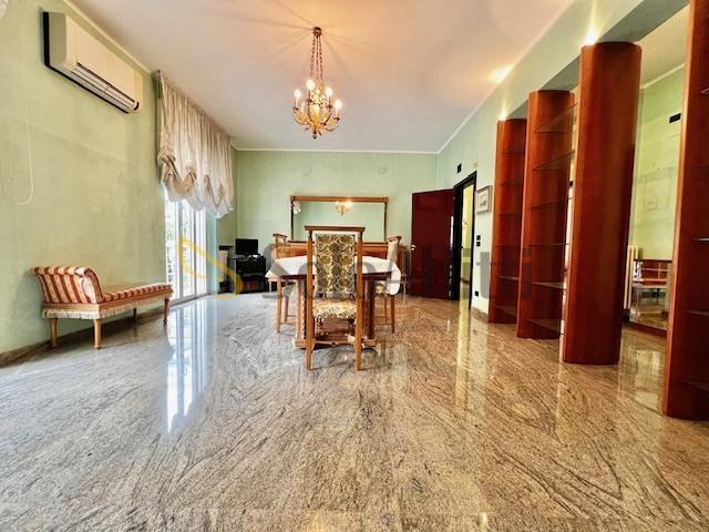 Viale Antonio Salandra 38 quadrilocale 120mq