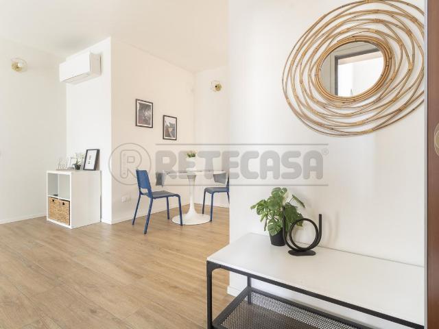 Viale Brenta 83 6 vani 121mq
