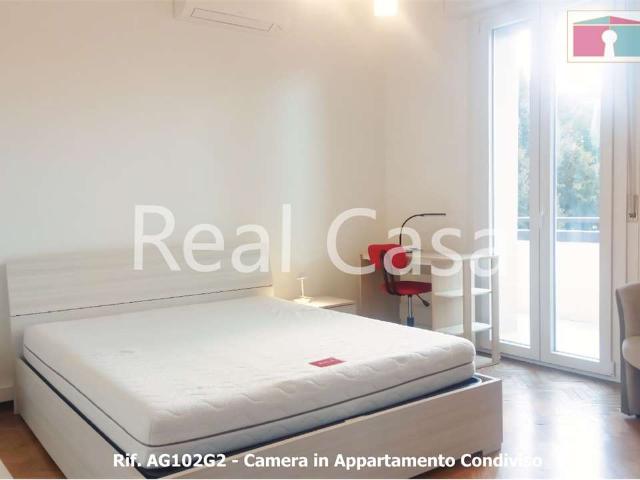 Viale Buon Pastore N. 2 Camere LIBERE in Appartamento CONDIVISO di 4 stanze e 2 bagni