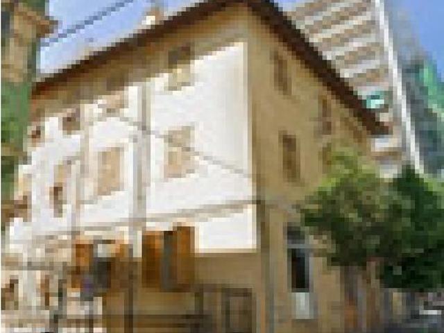 Viale Carlo Canepa 10 5 vani 100mq