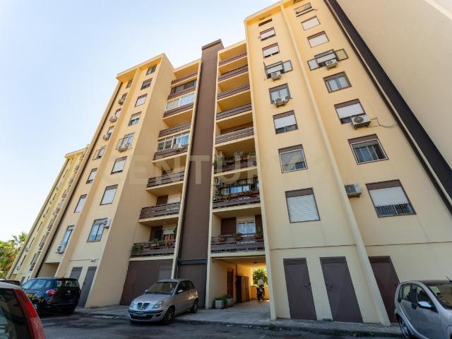 VIALE CASTAGNOLA 17 trilocale 95mq