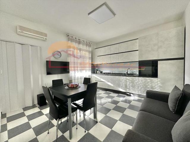 Viale dei Comuni 5 trilocale 100mq