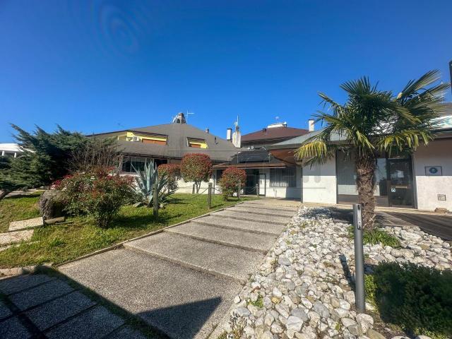 Viale dei Coralli 25 306mq