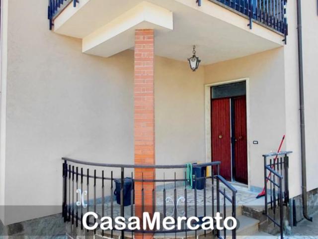 Viale dei Pini 6 vani 95mq