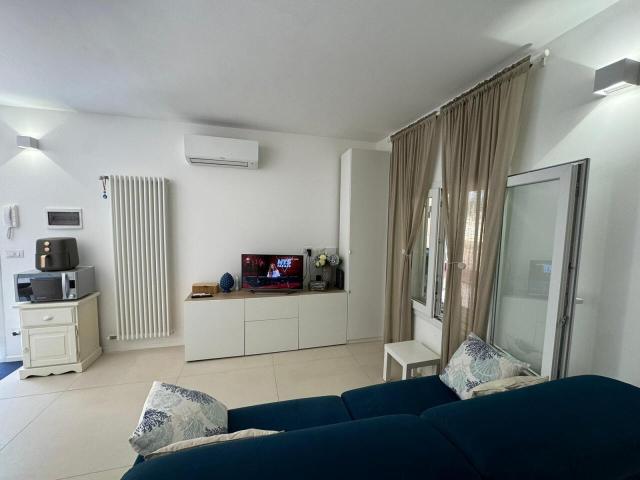 Viale dell´Olimpo bilocale 60mq