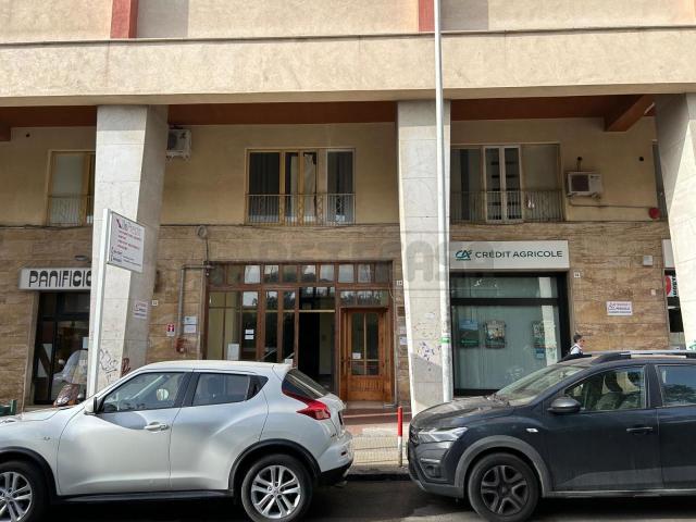 viale Della Regione 54 trilocale 133mq