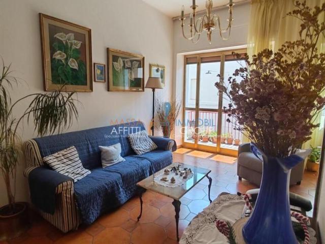 Viale Eugenio Chiesa 21 5 vani 90mq