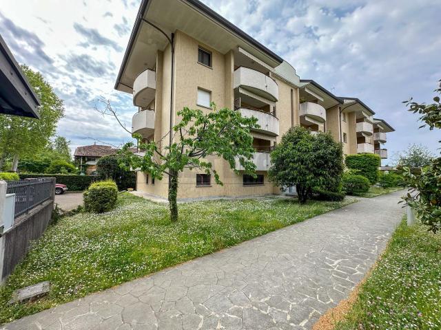 Viale Firenze 18 6 vani 135mq