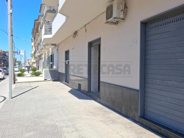 Viale Fratelli Kennedy monolocale 55mq