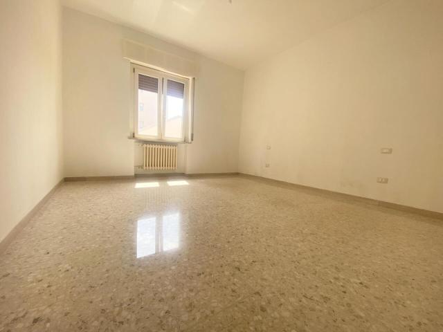 Viale Gabriele D´Annunzio 6 quadrilocale 135mq