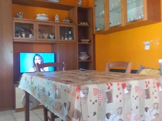 Viale Galileo Galilei 1261 5 vani 110mq