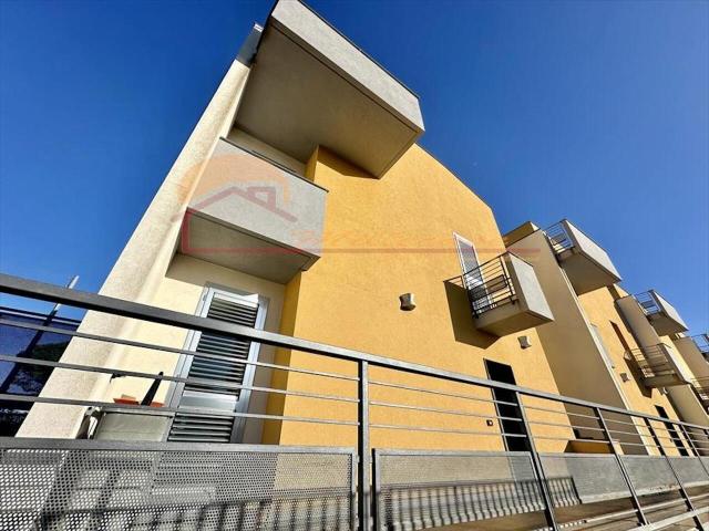 VIALE GARRONE 9 trilocale 100mq