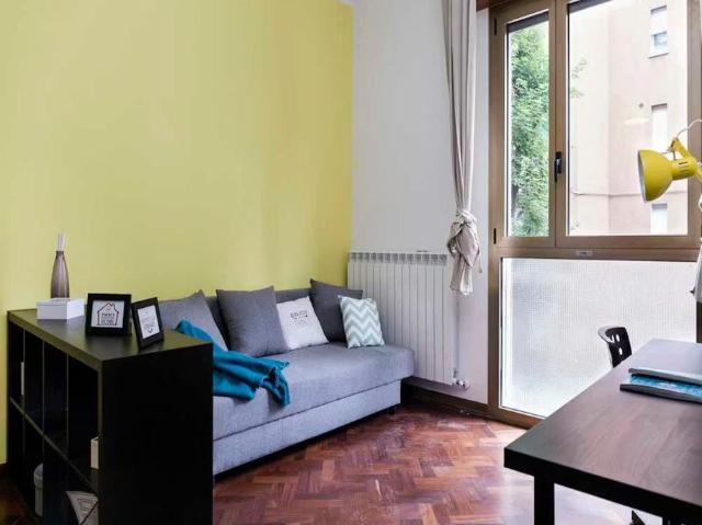 Viale Giovanni Vicini, Bologna, Emilia Romagna 40134